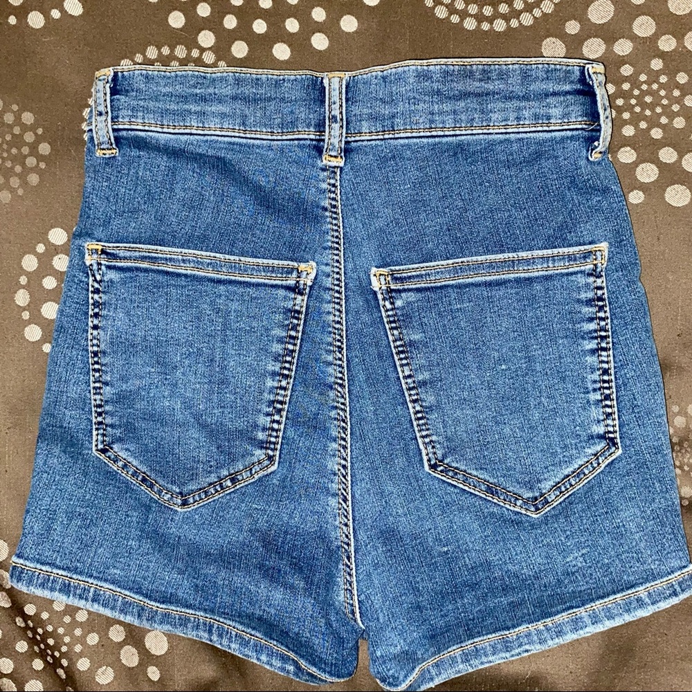 Petite TopShop Joni Shorts - Picture 4 of 5